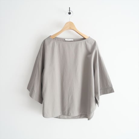 2023SS / GALERIE VIE / コンパクトコットンツイル ワイドスリーブブラウス / 23013101302 / 2406-0487