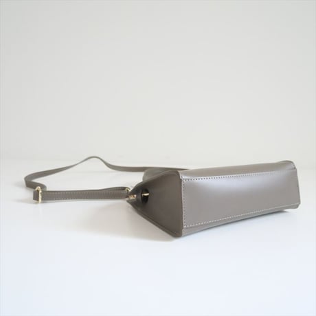 2023 / AP STUDIO別注 / AULENTTI / one handle bag(Gold) / 23092587003610 / 2407-1196