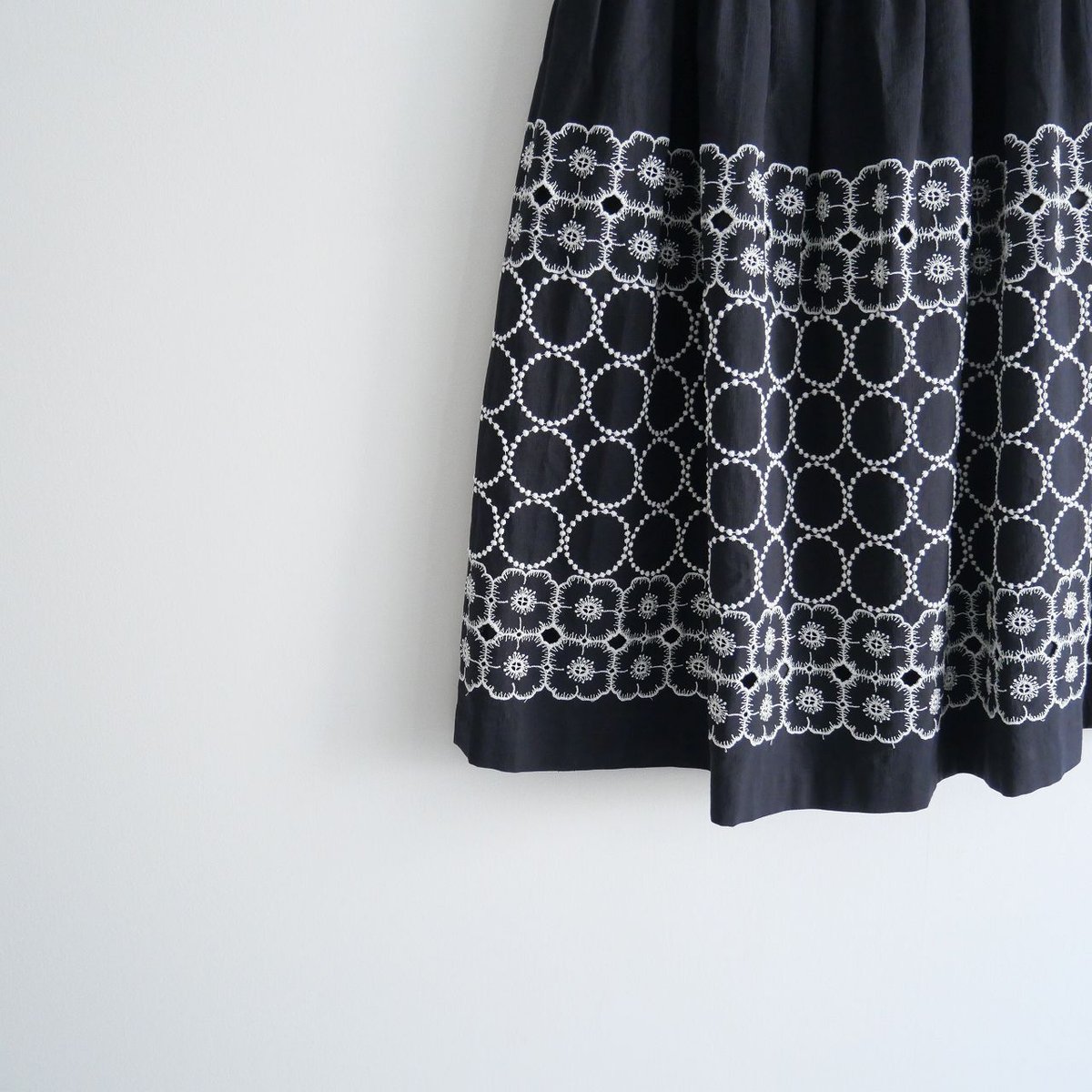 2020SS はみ出す mina perhonen ミナペルホネン papier コットン  