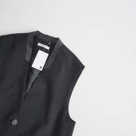 2024AW今季 / 未使用 / IORE / BICOLOR GILET(BLACK) / IOR24AW-VT-001 / 2410-1344