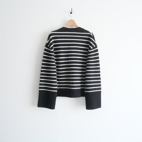2022AW / L'Appartement / GOLD BUTTON V/N CARDIGAN / 22080560102530 / 2311-1316