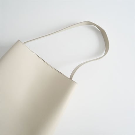 2023SS / L'Appartement購入品 / AESTHER EKME / Tote Bag(Smooth Calfskin) / 23092570103410 / 2405-0583