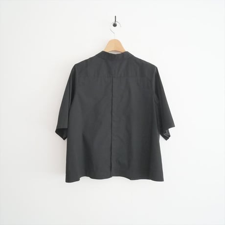 人気完売品 / lelill /  【バックオープン】フレアーシャツ / 52430921 / 2508-0437