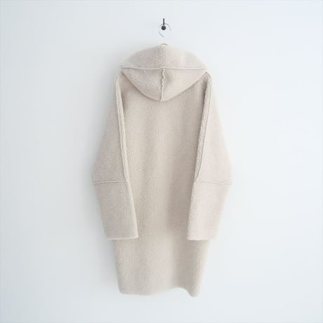 2022AW / Lou Andrea / Mouton Fake Hood Coat / 22020570100730 / 2409-0119