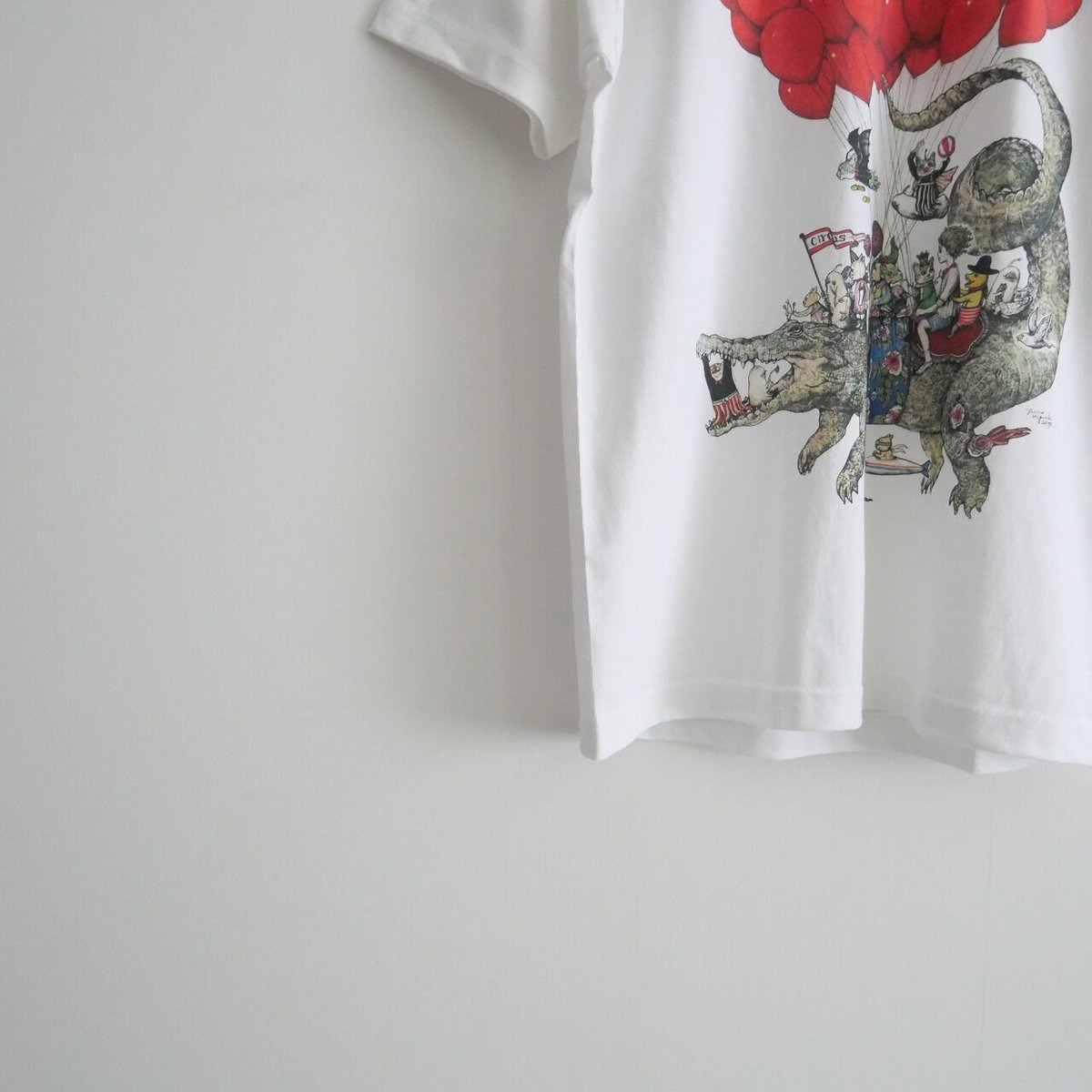 ヒグチユウコ　Circus　サーカス展オリジナルTシャツ　Sちゃん　XL ヒグチユウコ circus Tシャツ ① - メルカリ