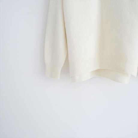 〇2024AW / 未使用 / IENA / POOGINOOK WOOL クルーネックラグランプルオーバー / 24080900494130 / 2505-1162