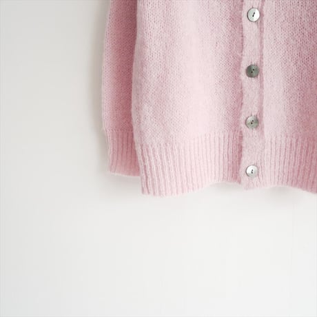 2024AW / GALERIE VIE / キッドモヘア Vネックカーディガン / 23024402716 / 2601-0281