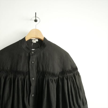 継続販売品 / Scye / Organic Linen Tucked Puff Sleeve Blouse / 1224-31006 / 2510-1536