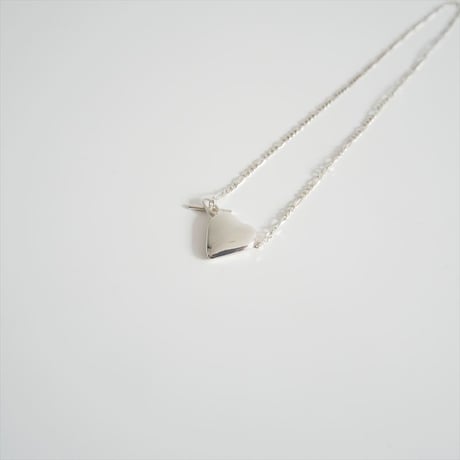 Knobbly Studio FIGARO HEART LOCKET GS001-00140 2605-0854