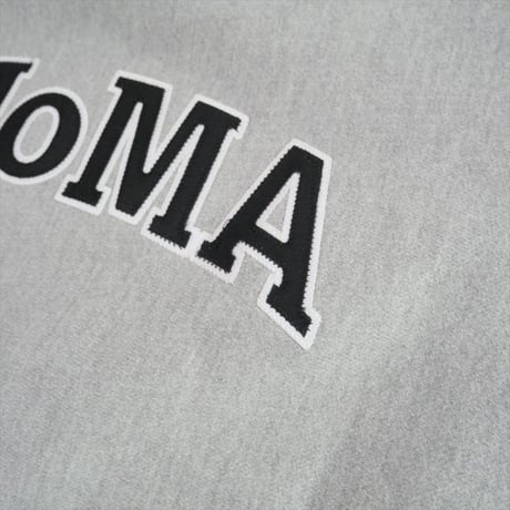 継続販売品 / Champion / フーディー MoMA Edition / CS3051 / 2509-1086