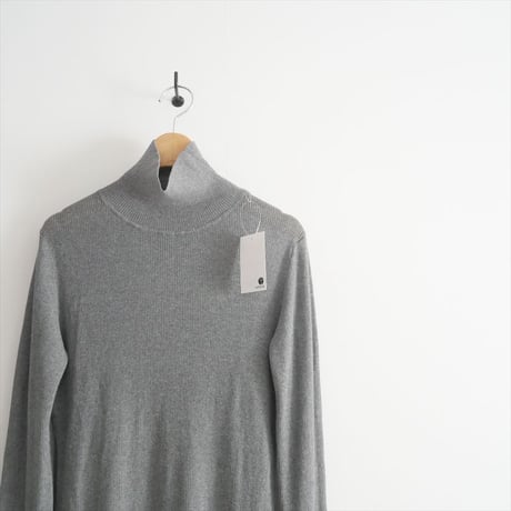 2023AW・人気完売品 / AP STUDIO / Sheer turtle knit / 23080586502030 / 2506-0116