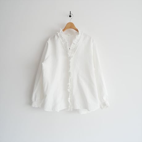 2024SS / journal standard luxe / CLシャンブレー フリルブラウス / 24050440003010 / 2603-0677