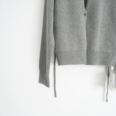 2024AW今季・人気完売品 / 未使用 / 広瀬すずさんコラボ / CLANE / W FACE CENTER SLIT KNIT TOPS / 17106-2232 / 2411-0943
