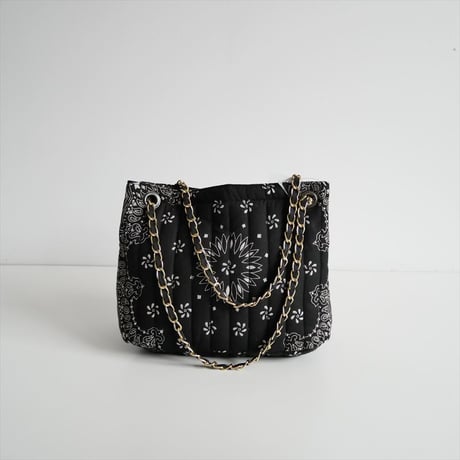 2025AW今季・人気完売品 / L'Appartement購入品 / MALUS / Bandana quilting shoulder bag / 2510-0557
