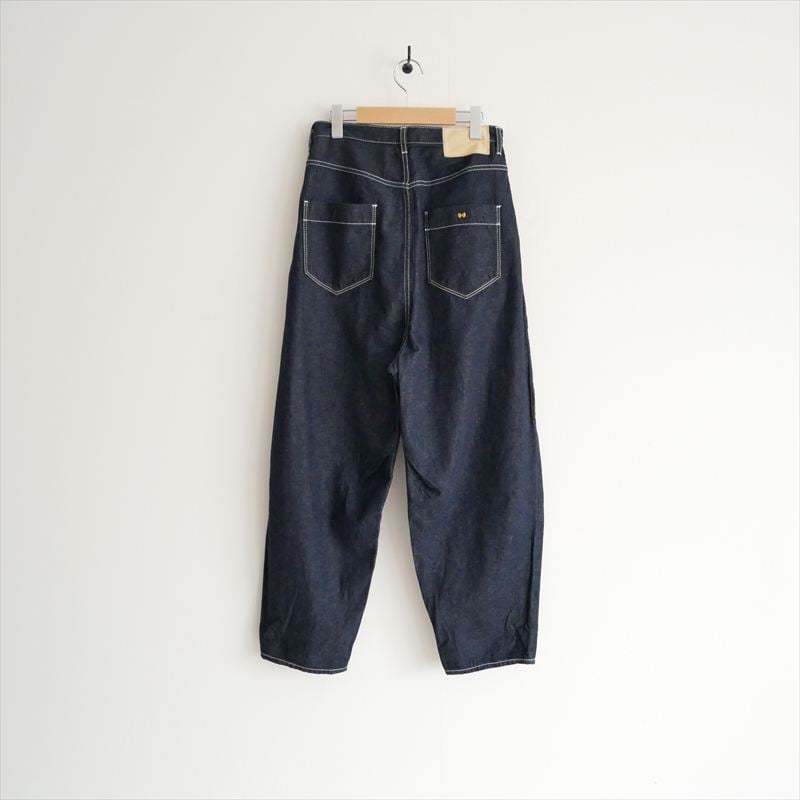 継続販売品 / mina perhonen / every day タックテーパードデニム /