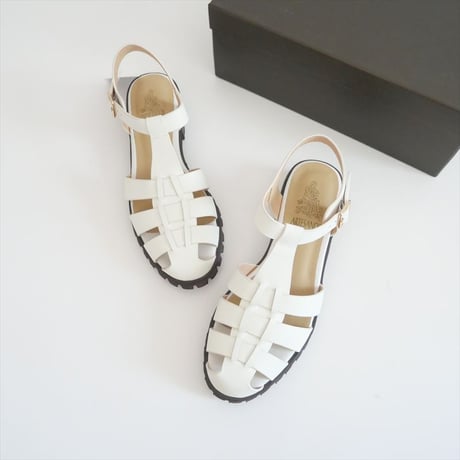 2022SS / SPICK&SPAN購入品 / ARTESANOS / グルカサンダル / 22093209000210 / 2506-0112