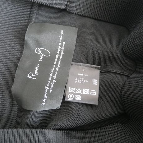 2022AW / Room no.8 BLACK / PLATING TIERED Skirt / BR8KN-183 / 2404-0602