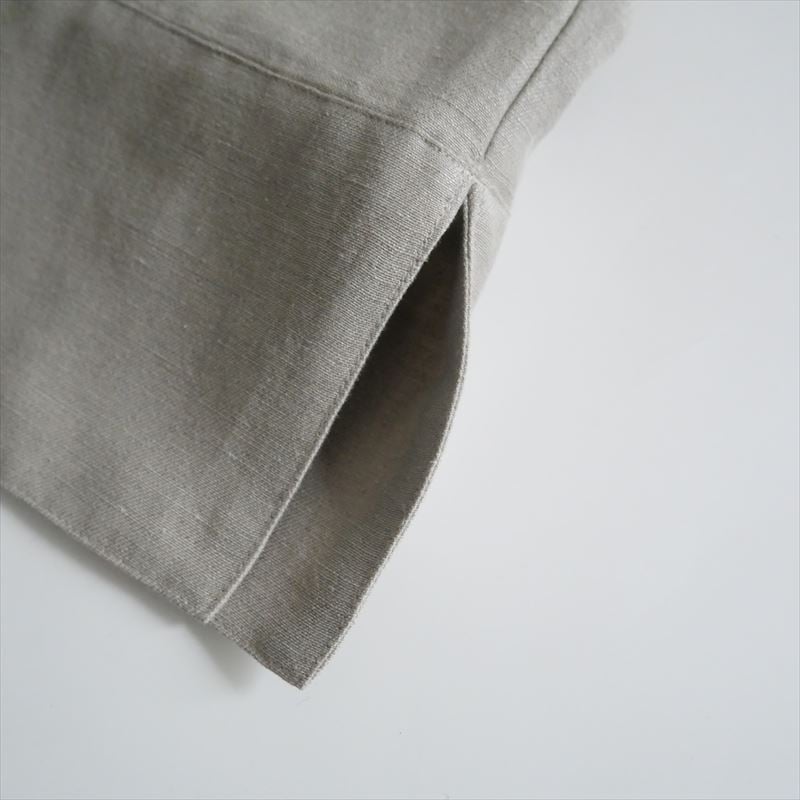 2024 / conte / ギャザースリーブ バンドカラーシャツ / 8511-299-00