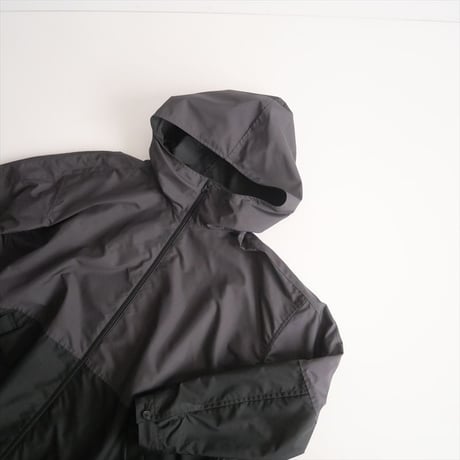 〇2024 / journal standard luxe / メモリータフタ フードブルゾン / 24011440000010 / 2510-2102