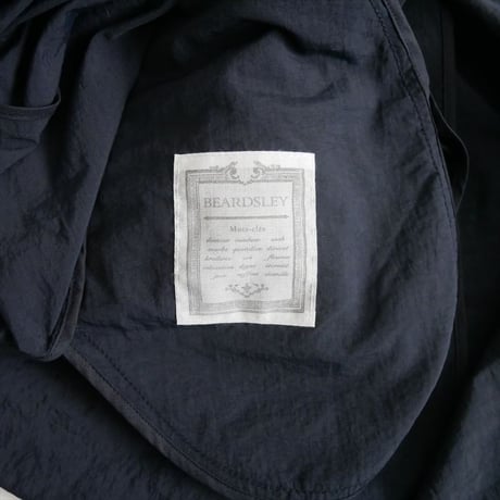 継続販売・人気完売品 / 未使用 / BEARDSLEY バルーン袖フレアーコート BEZ1051208A0001 / 2605-1376