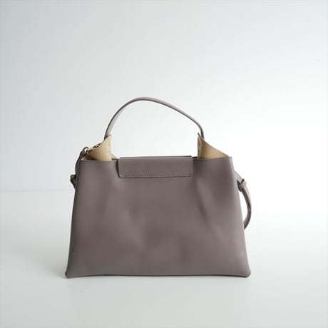 継続販売品 / 未使用 / L'Appartement購入品 / REE PROJECTS / ELIEZE BAG / 23092570000730 / 2511-0517