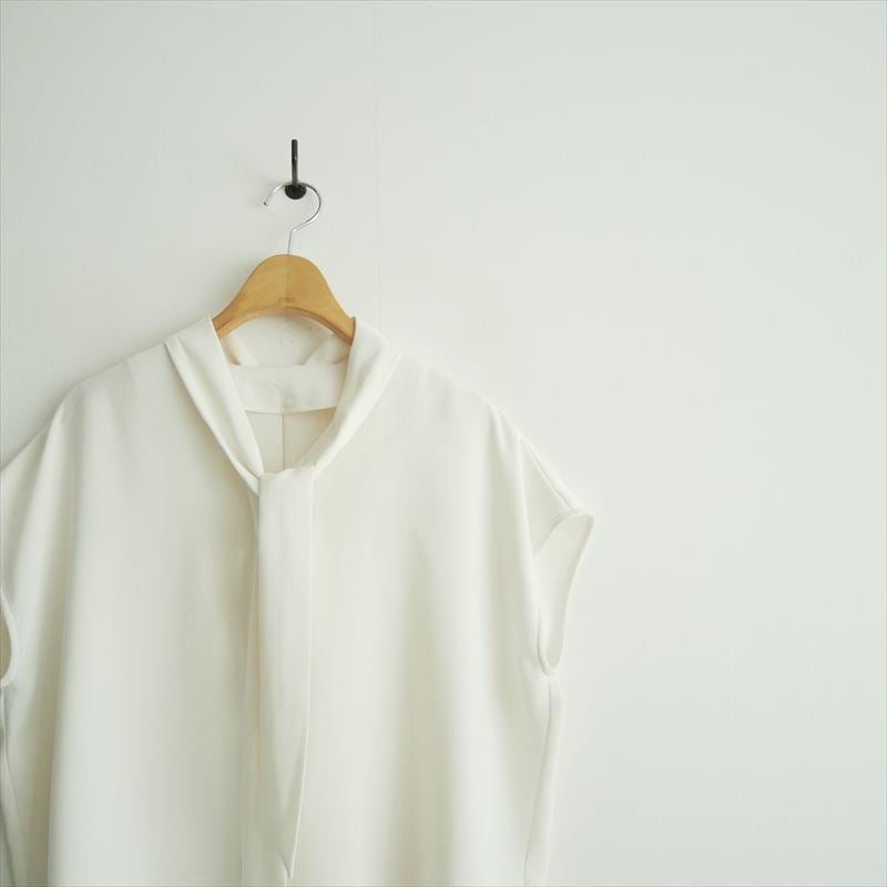 SOEJU / サテンショートスリーブボウタイブラウス / S-01-SB-050 / 250