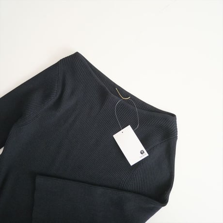 2022 / L'Appartement / SLIT RIB KNIT PULLOVER / 22080560203010 / 2405-1321
