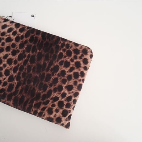 2024・人気完売品 / L'Appartement購入品 / BAZAR ATELIER SABLON / LEOPARD CLUTCH BAG / 2504-0205