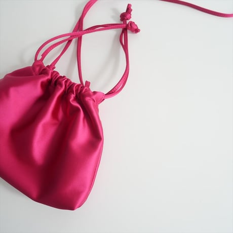2025SS今季新作・人気完売色 / CELERI / Deuxieme Classe / SATIN MINI POUCH / 25090500301010 / 2503-0284