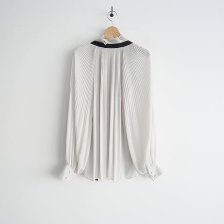 IENA購入品 / L’UNE / プリーツフリルブラウス / 2312-0901