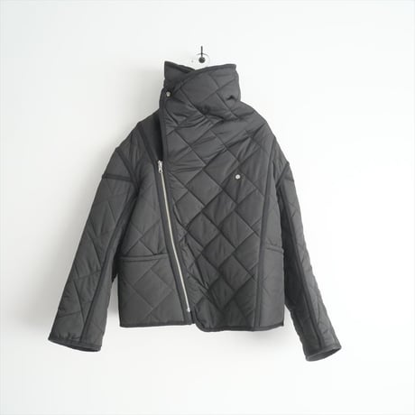 2023AW / PERVERZE / Double Quilting Over Collar Coat / 0123030008 / 2403-2020