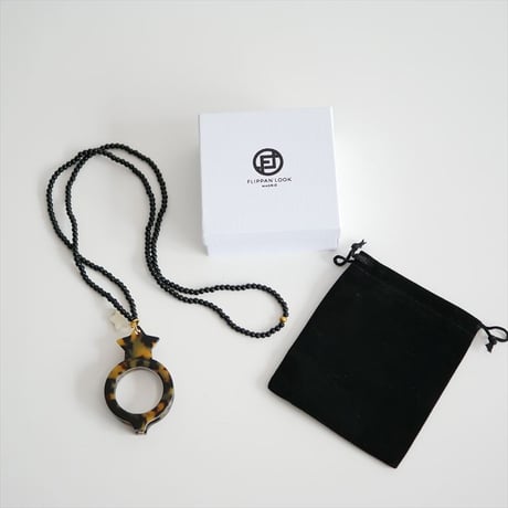 2025・人気完売品 / 未使用 / journal standard luxe購入品 / Flippan MEDALLON STAR 25090450001030 / 2605-0104