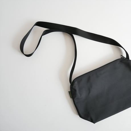 継続販売品・2026年1月購入 / Herve Chapelier / 1752N (ナイロンスクエアショルダーバッグM) ノワール / 1752N / 2602-0887