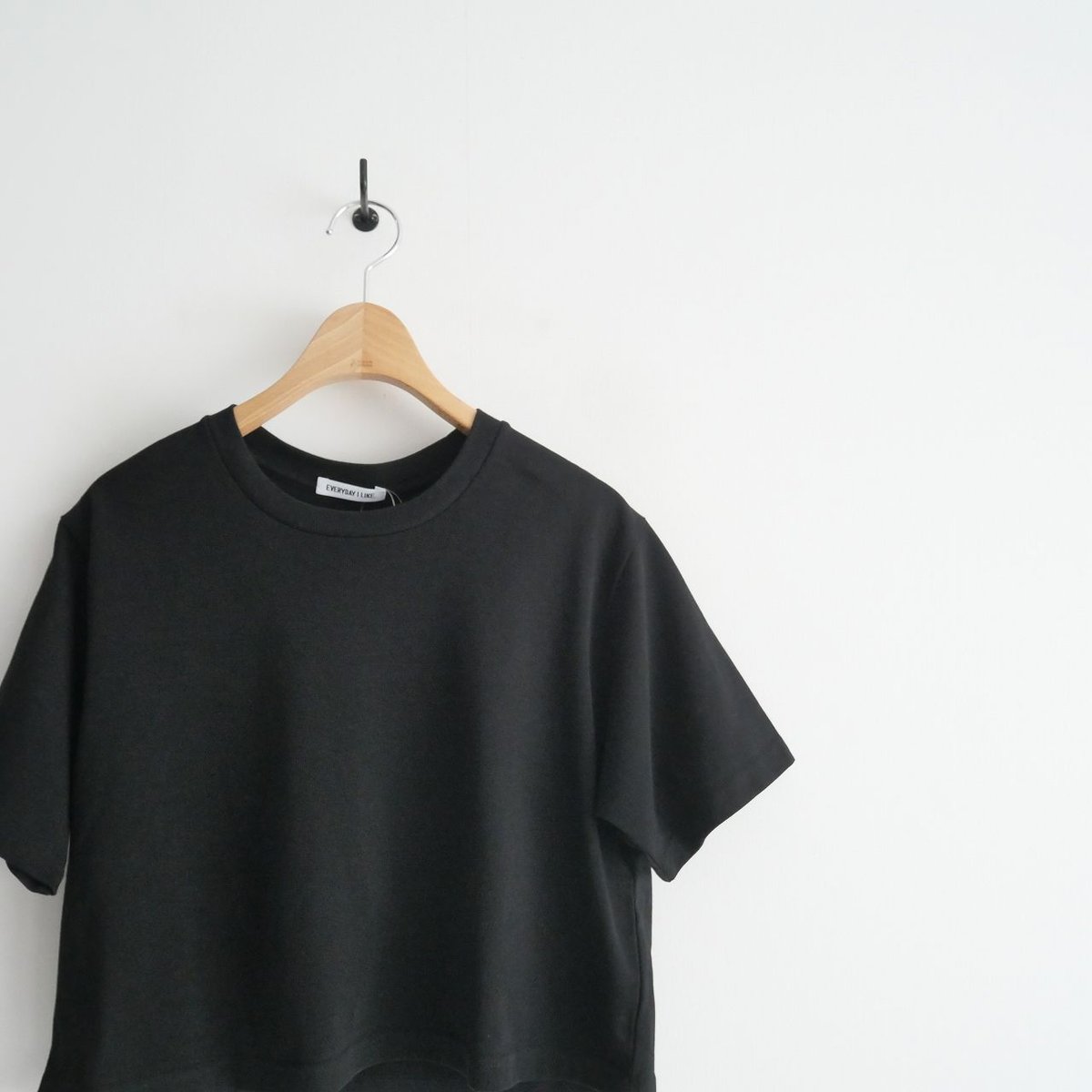 Deuxieme Classe Cropped T-shirt ブラック　黒 追加 Cropped Tシャツ（Tシャツ/カットソー）｜Deuxieme Classe