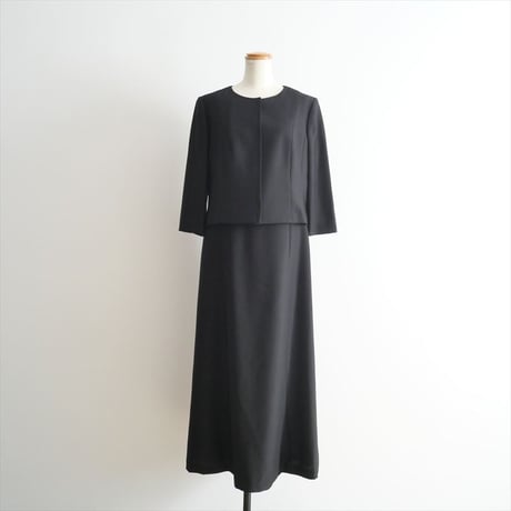 継続販売品 / LANVIN NOIR / ブラックフォーマル アンサンブル / 0703397-00-13 / 2408-0417