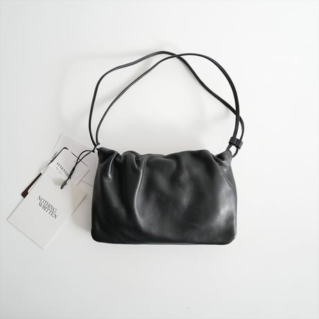 2025AW今季・人気完売品 / 未使用 / Plage購入品 / NOTHING WRITTEN / NELLA STRAP MINI バッグ / 2511-0139