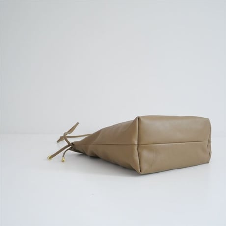 2022AW / 未使用 / CELERI / Deuxieme Classe / POUCH CLUTCH / 22092510003530 / 2410-0085