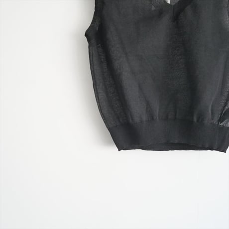 2023SS / Plage / SHEER Vネック ベスト / 23080922804020 / 2311-0534