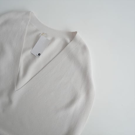 2024SS・人気完売品 / Whim Gazette / ホールガーメントプルオーバー / WGZ1041305A0007 / 2410-0396