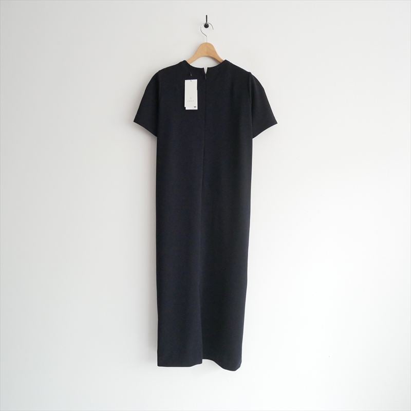 2026SS今季・人気完売品 / 未使用 / FREY SILKY TECH DRESS FR