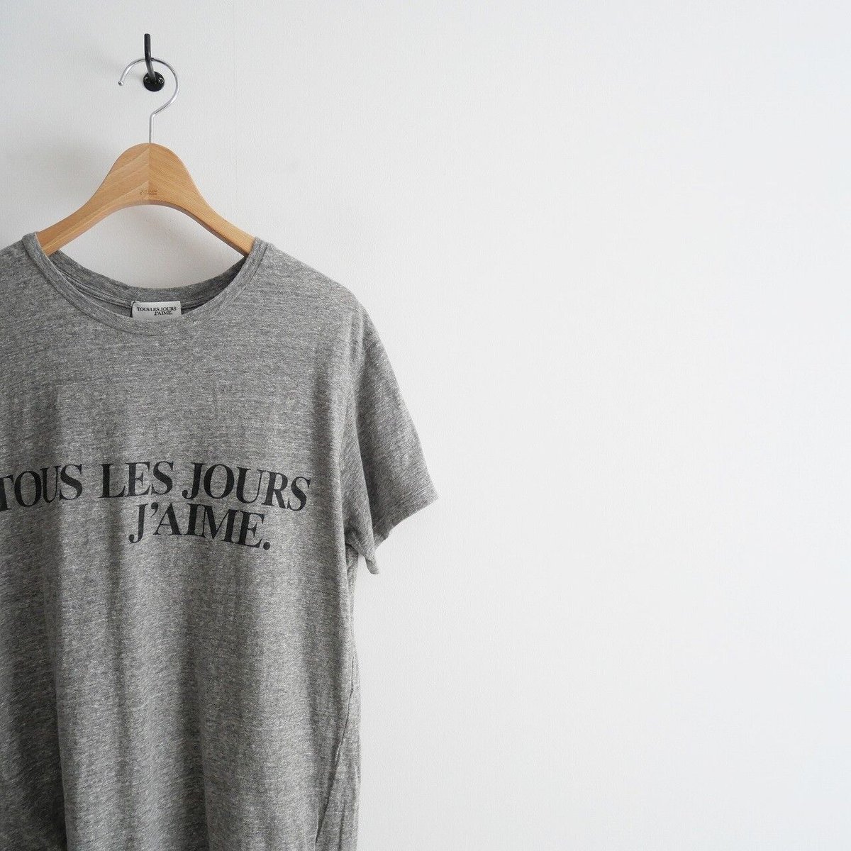 未使用＆タグ付◇Deuxieme Classe◇Fave Tシャツ ロゴT 白 未使用＆タグ付◇Deuxieme Classe◇Fave Tシャツ ロゴT 白
