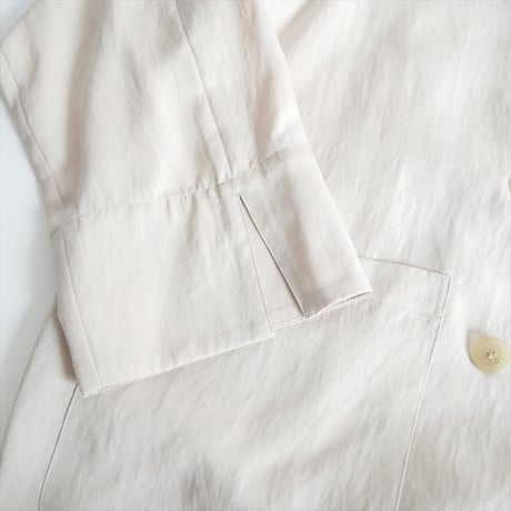 継続販売品 / 未使用 / ETRE TOKYO / ダブルブレストエアリージャケット / 1225301137-0 / 2511-0793