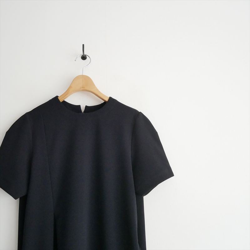 2026SS今季・人気完売品 / 未使用 / FREY SILKY TECH DRESS FR