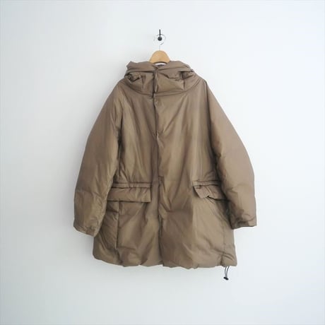 〇2024AW・人気完売品 / Chaos別注 / REMI RELIEF / ロングダウンコート  / 2502-0176