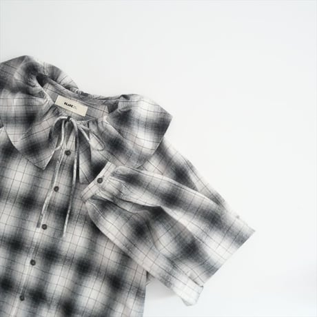 2024AW / 未使用 / IENA / BLACK フリルチェックブラウス / 24051900903040 / 2509-2027