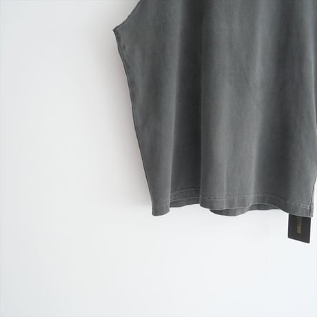 2024・人気完売品 / L'Appartement購入品 / PLEASURES / ONYX SLEEVELESS TEE / 24070570000830 / 2506-0280