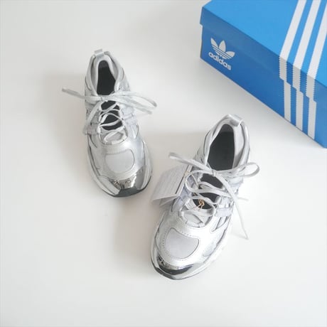 〇2025・人気完売品 / 未使用 / adidas / ADISTAR POSE / JP7374 / 2510-0871