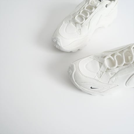 2024SS今季 / NIKE / スニーカー　W TC 7900 / DD9682 / 2404-0807