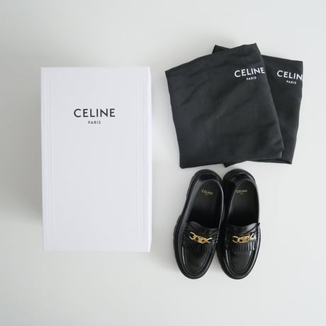 2023 / CELINE / トリオンフチェーン付き CELINE マーガレット ローファー / 2402-2069