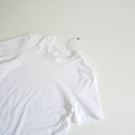 2025・人気完売品 / DEUXIEME CLASSE GLANCE Tシャツ 25070500418030 / 2605-1091